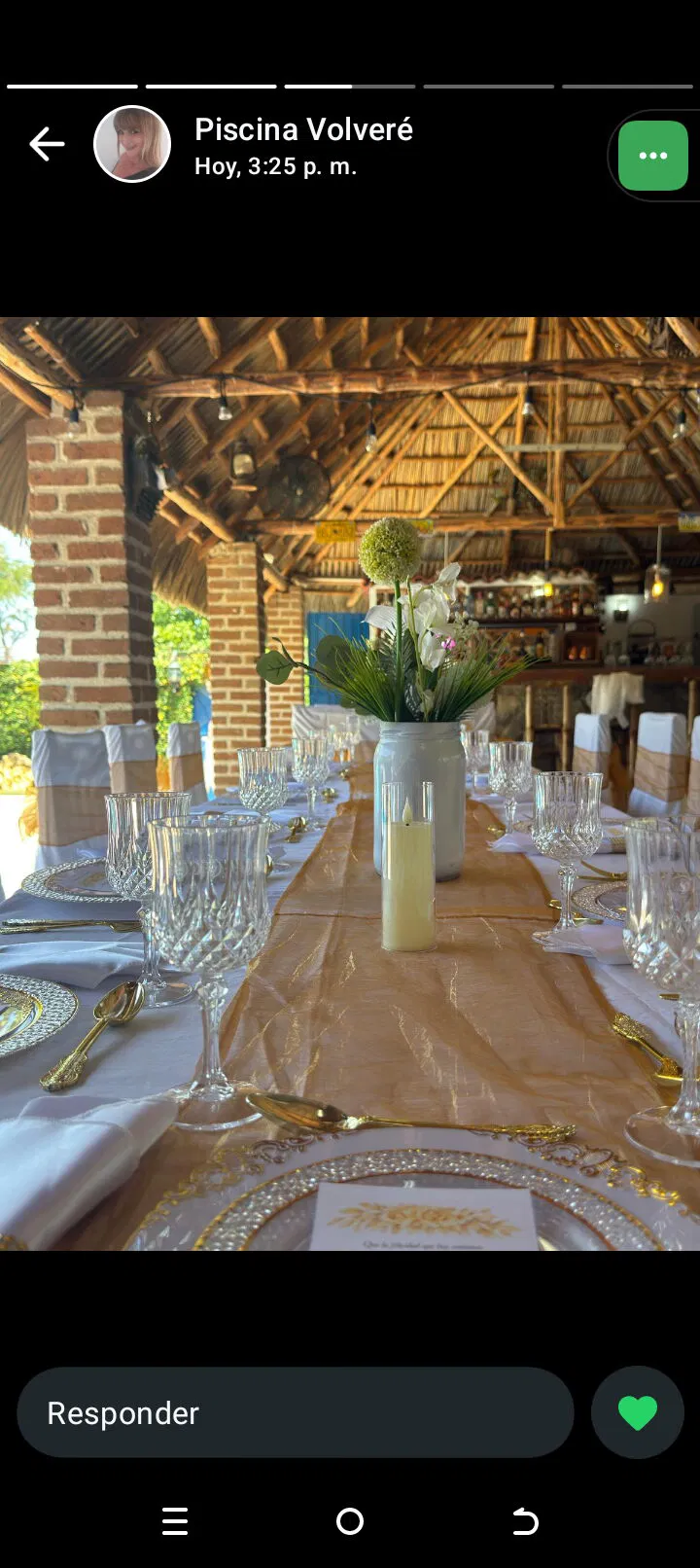Portada de Mesa buffet con piscina incluida para 10 personas o más