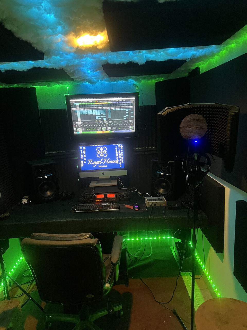Portada de Estudio de grabación Royal House Havana: producción musical, beats, grabación, mezcla y máster