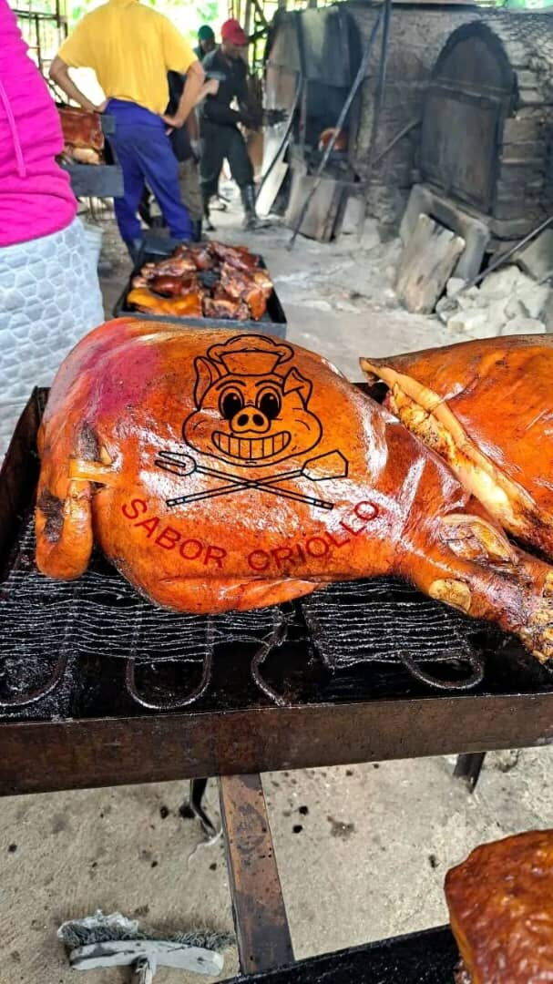 Portada de Comida criolla y asados para celebraciones en La Habana