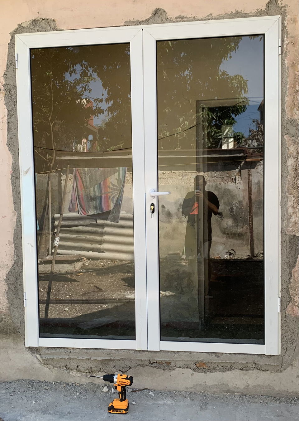 Portada de Marquetería de Aluminio y Cristalería Especializada