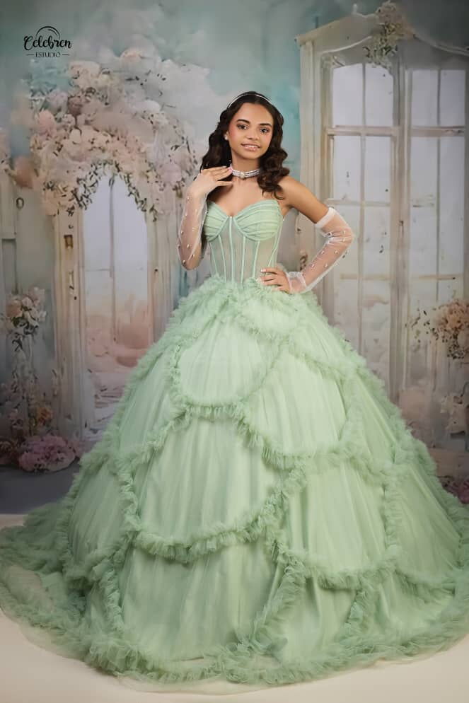 Portada de Sesión de quinceañeras con oferta especial en abril