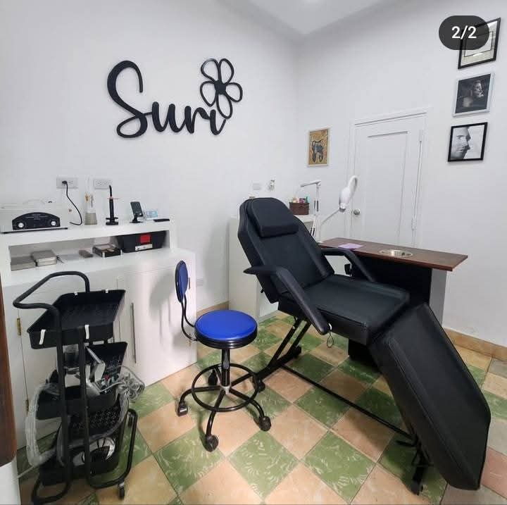 Portada de Limpieza y blanqueamiento dental en Suri Estética