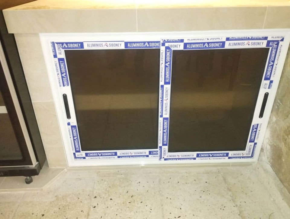Portada de Carpintería de aluminio: trabajos por metro cuadrado