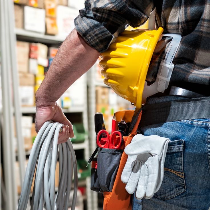 Portada de Electricista profesional a domicilio en La Habana – Instalaciones y reparaciones