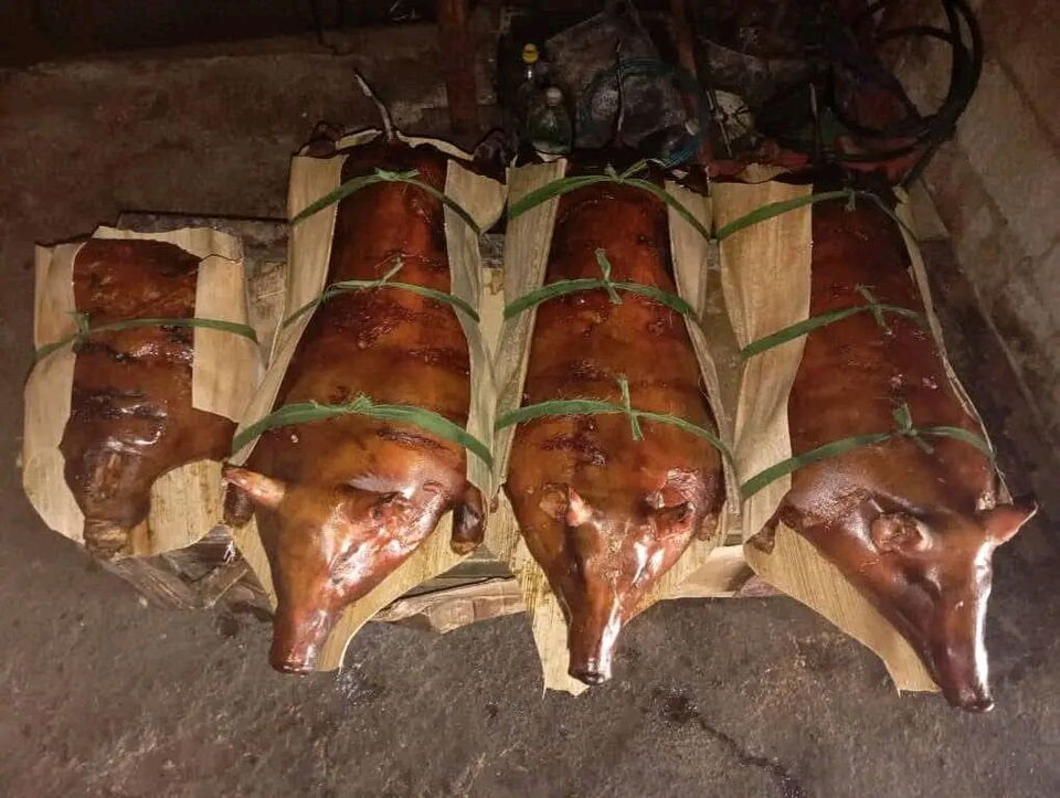 Portada de Cerdo entero asado para 70 comensales