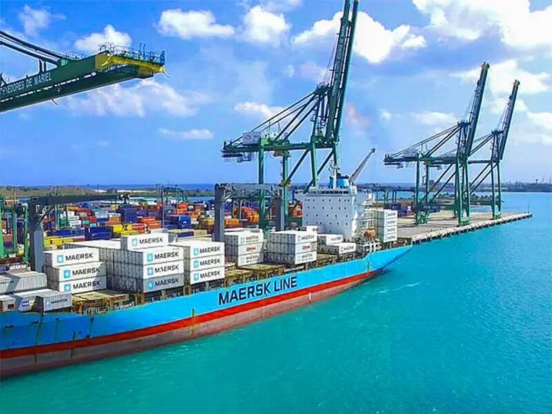 Portada de Expeditrans: transporte de contenedores con seguridad y puntualidad