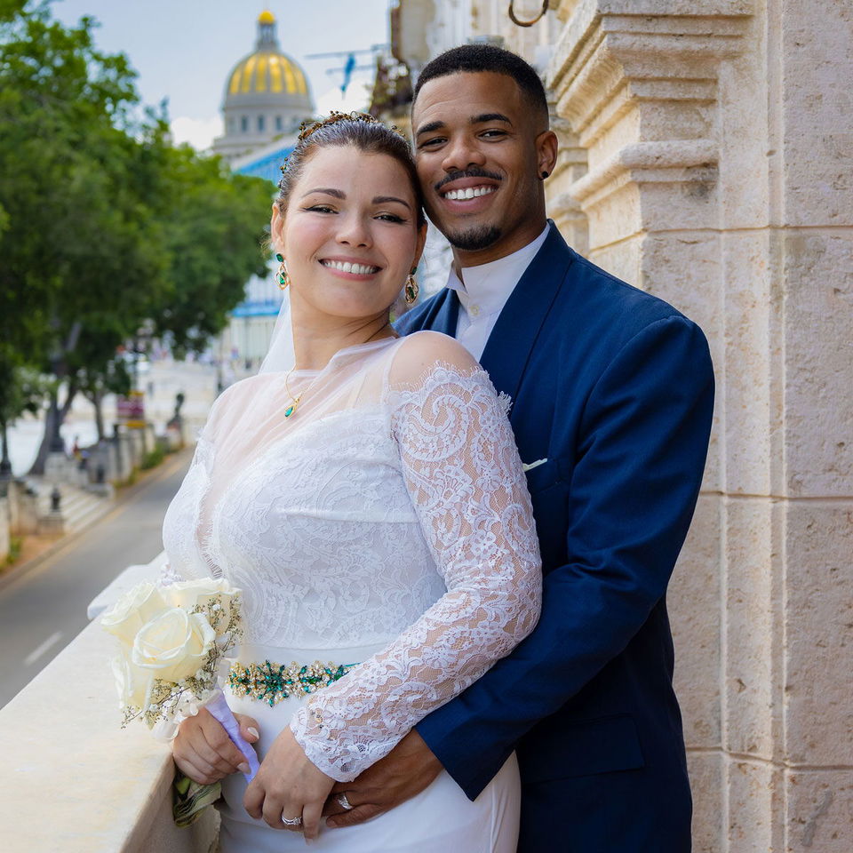 Portada de Fotógrafo de bodas profesional en La Habana - Ceremonias, exteriores y fiestas
