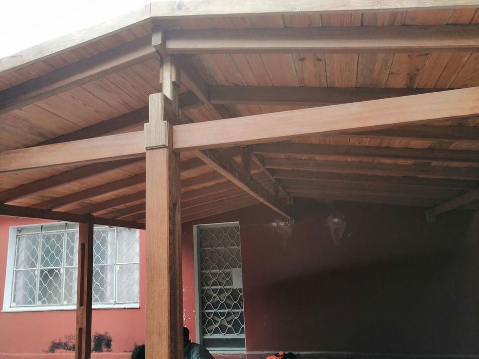 Portada de Techos, pérgolas y pisos de madera a medida