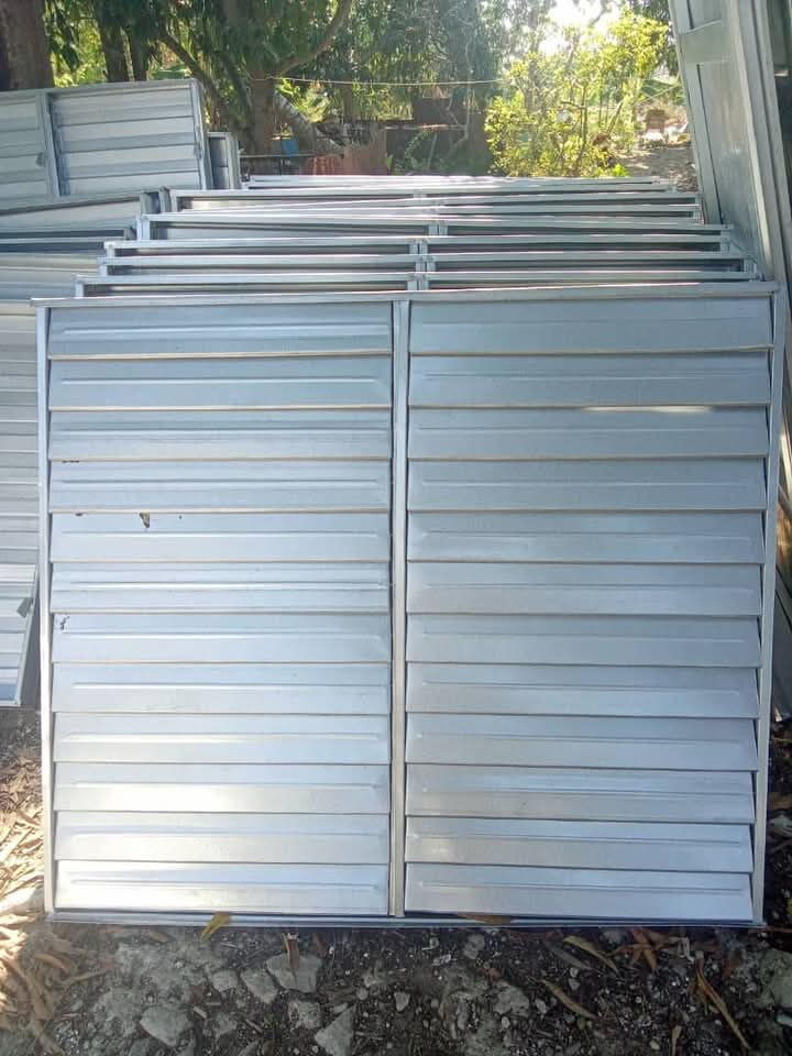 Portada de Ventanas de zinc galvanizado a medida en Guanabacoa
