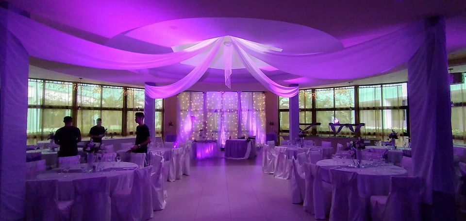 Portada de Alquiler de luces de ambientación y decoración para eventos