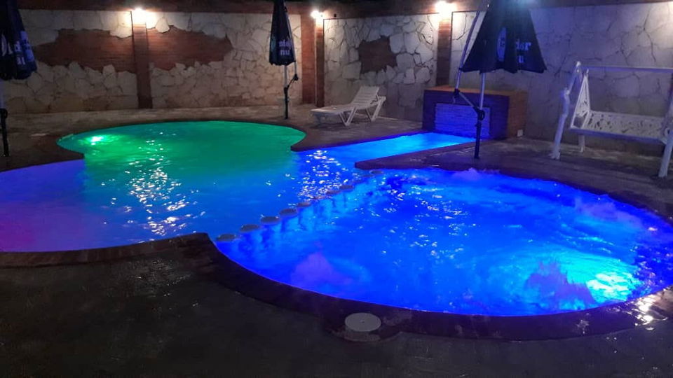 Portada de Disfruta un día de piscina en Calabazar – Relax y diversión en La Habana