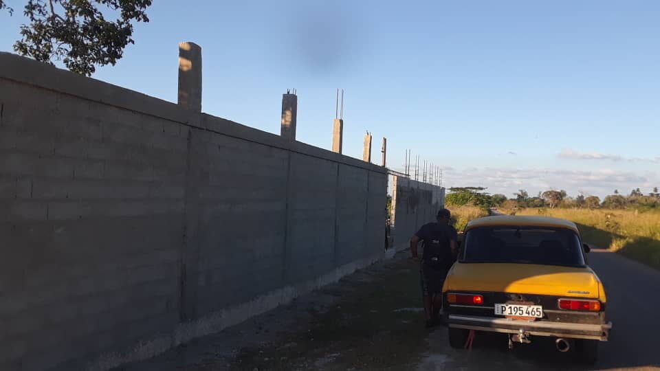 Portada de Brigada de albañilería: trabajos de construcción, plomería y electricidad
