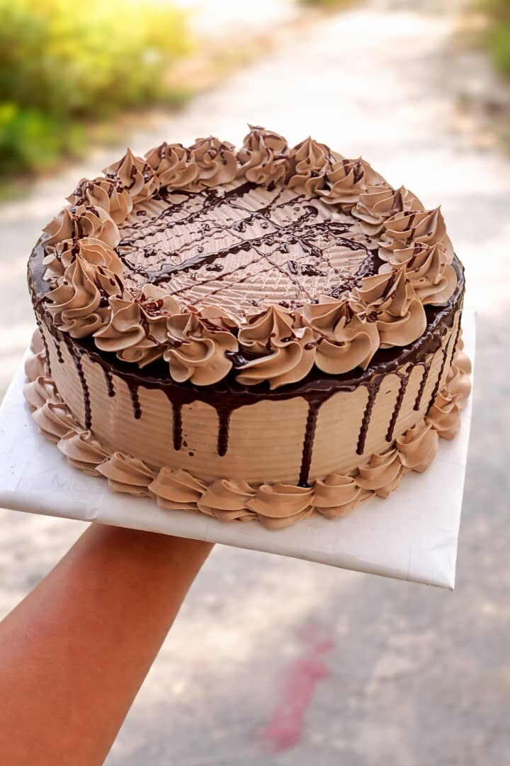 Portada de Cake de merengue disponible hoy o por encargo en El Vedado