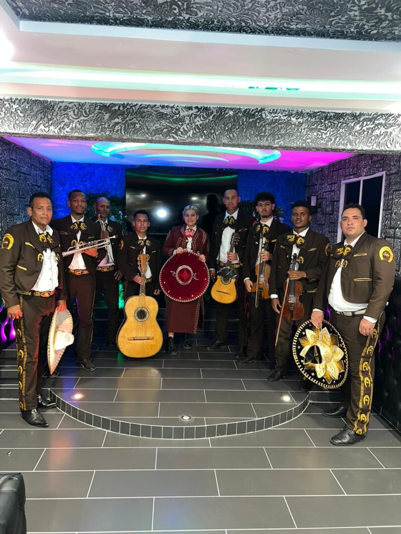 Portada de Mariachis en La Habana para el Día de las Madres
