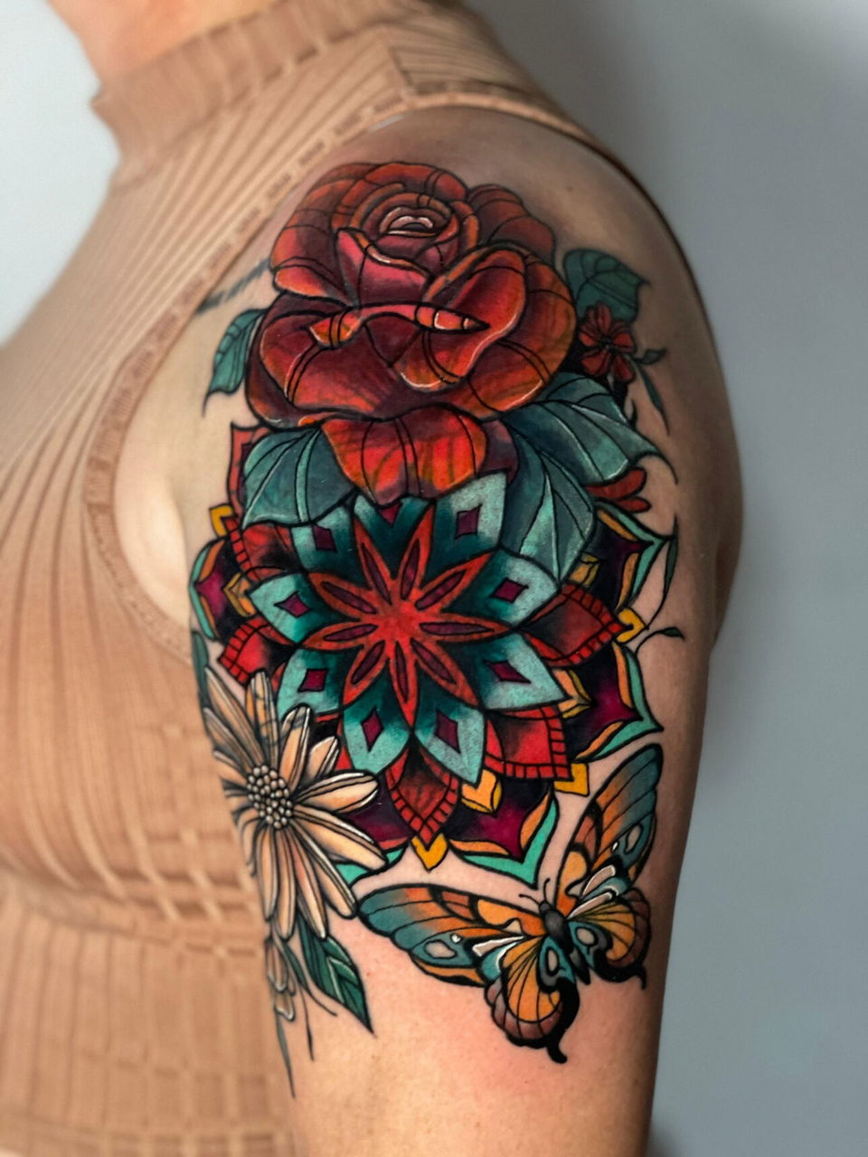 Portada de Tatuajes exclusivos con estilo personalizado