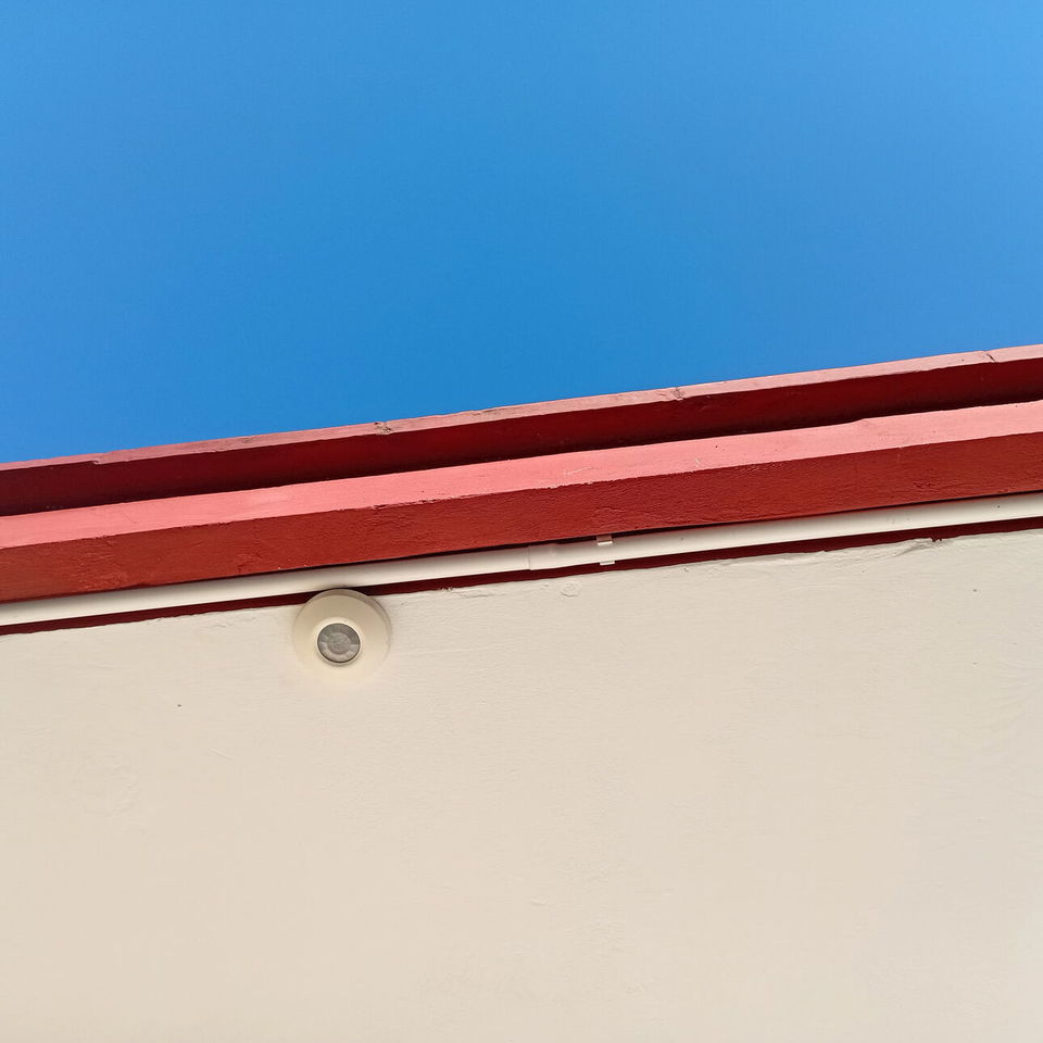 Portada de Instalación de sistemas de seguridad y solares