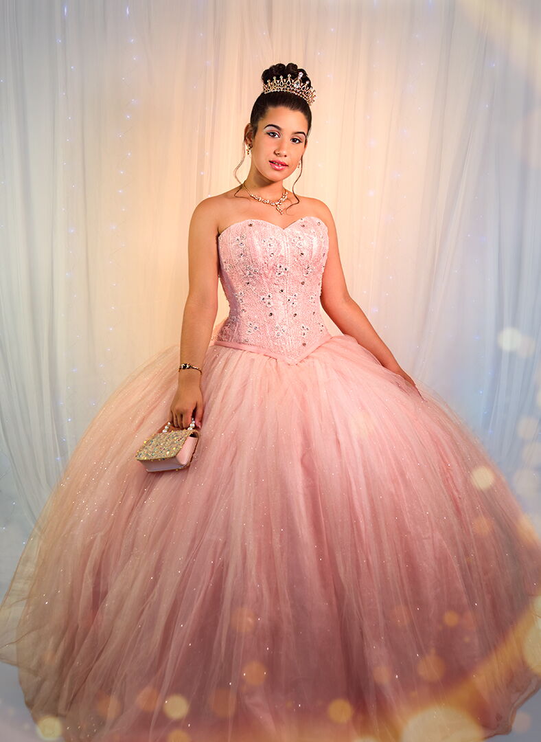 Portada de Fotografía para 15añeras en estudio y exteriores