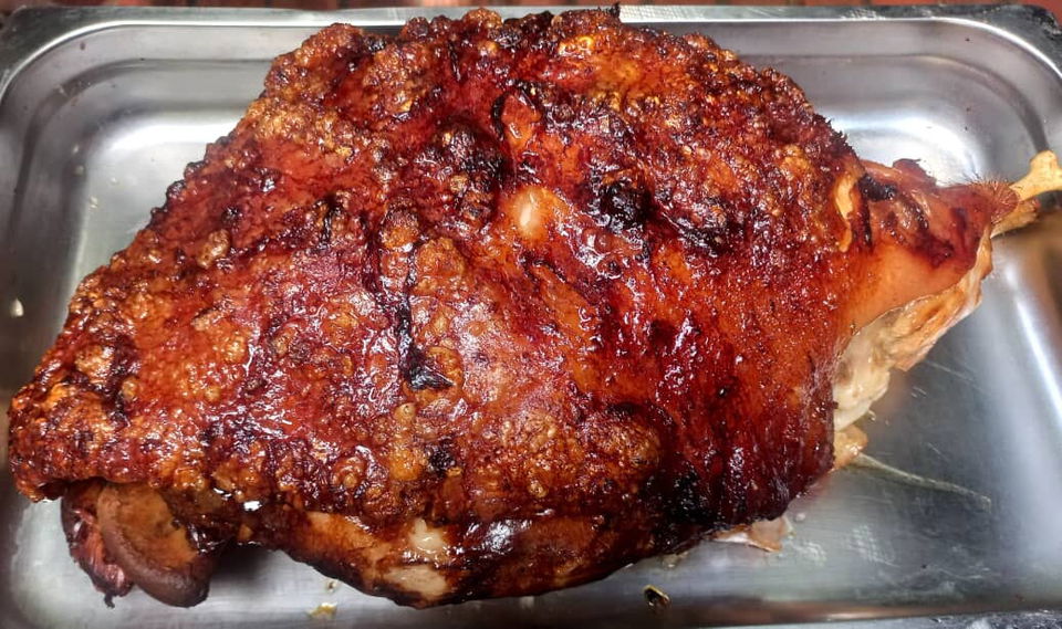 Portada de Comidas y cenas criollas para eventos y celebraciones con mensajería disponible