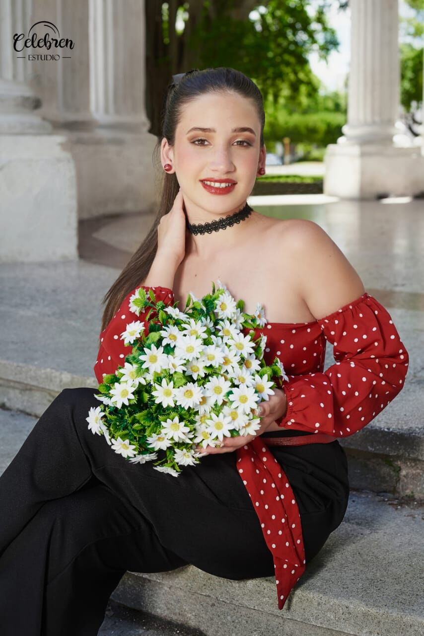 Portada de Fotos para quinceañeras en Celebren Estudio