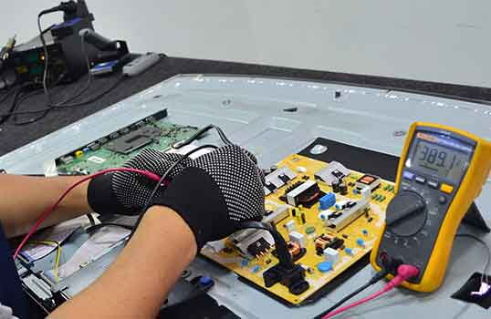 Portada de Reparación de televisores LCD, LED, 4K, microwave y cajitas digitales